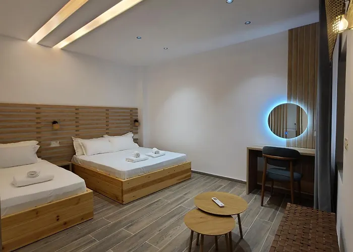 Sunset Boulevard Konukevi 3*