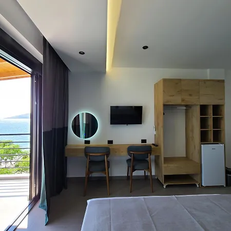 Sunset Boulevard Guest house *